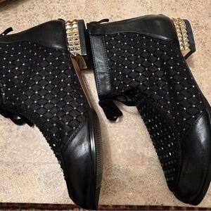 Elegant Black Women's Shoes